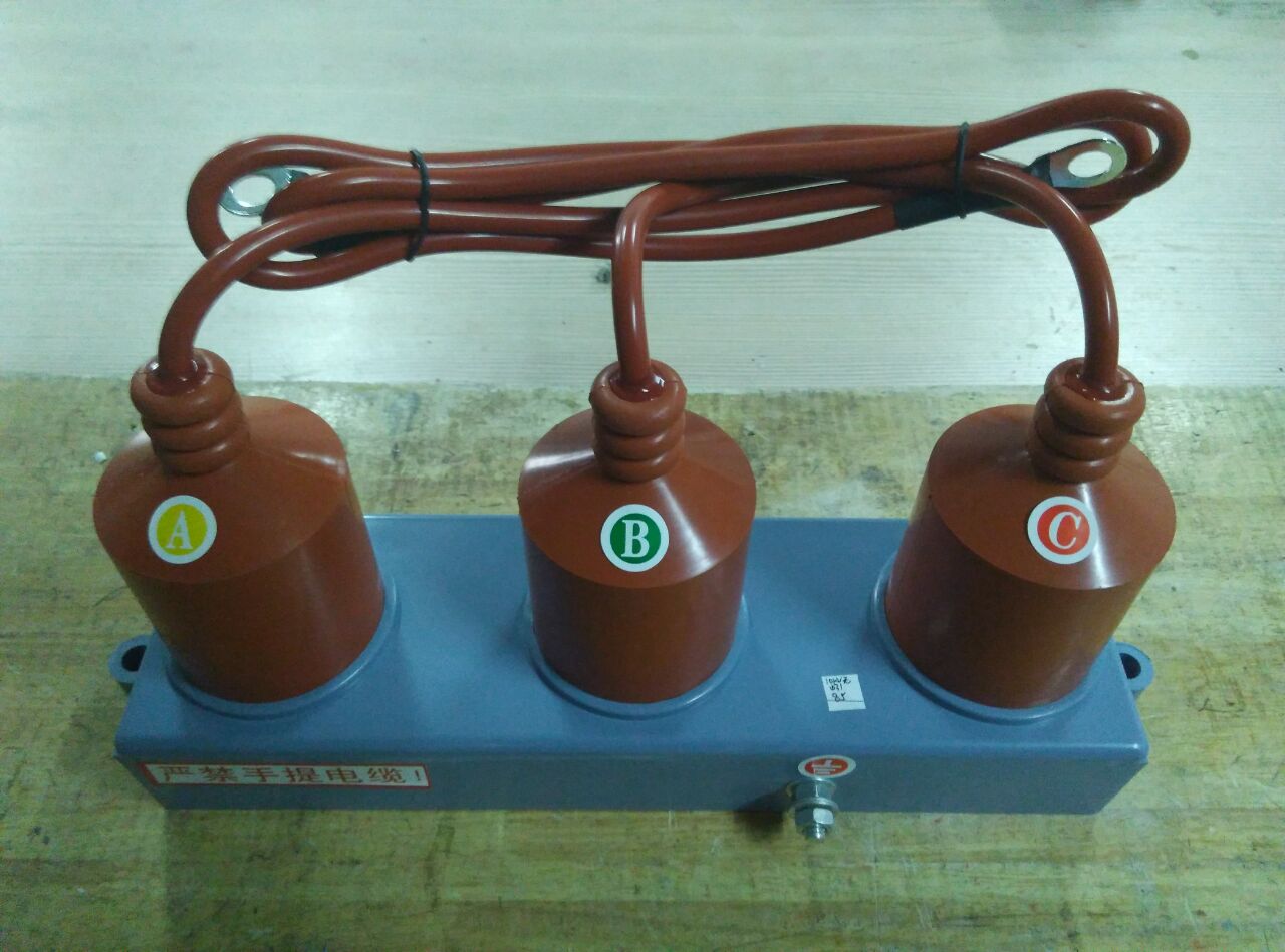 BYTBP三相組合式過(guò)電壓保...